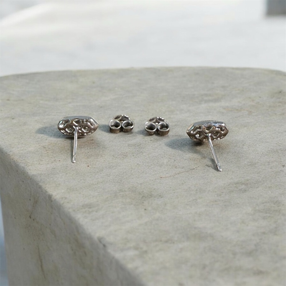 Kendra Scott 14k white gold diamond Amelee stud earrings - Picture 6 of 13